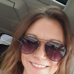 Meet your Posher, Lynette